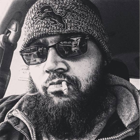 Meet your Posher, Kevin - Picture 1 of 1